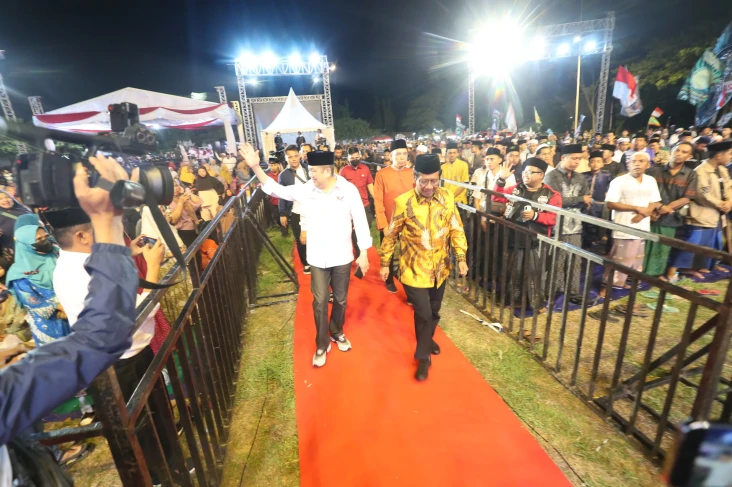 Masyarakat Probolinggo...