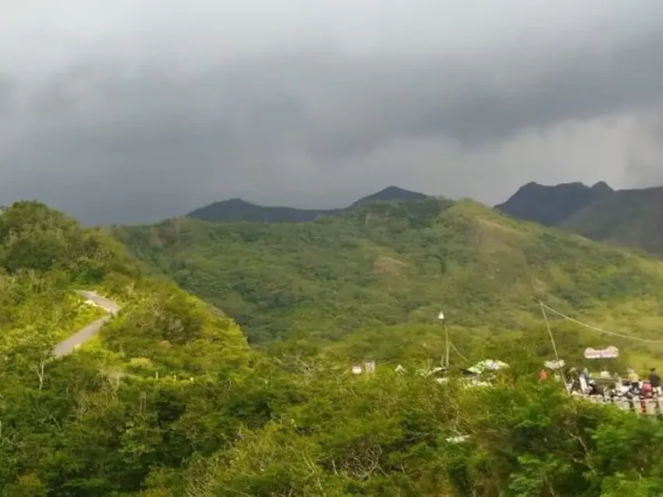 Wisata Gunung Kelud...