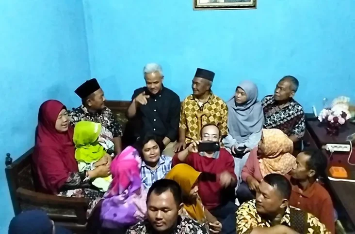 Momen Ganjar Menginap...