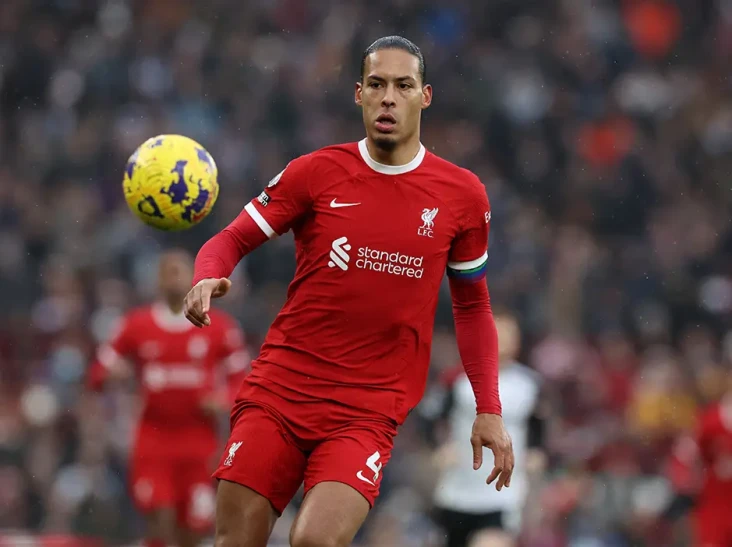 Virgil van Dijk: Liverpool...