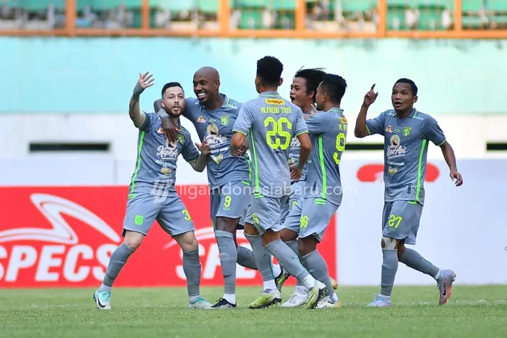 Persebaya Tampil Buruk...
