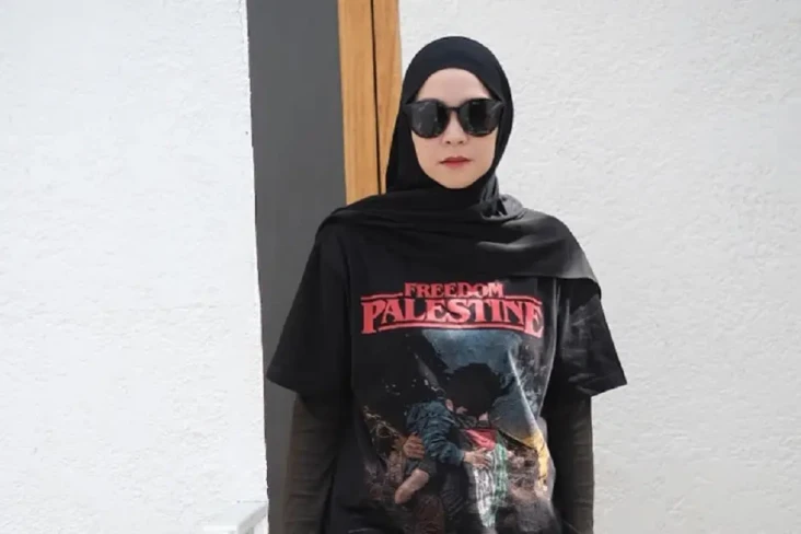 Zaskia Mecca Sindir...