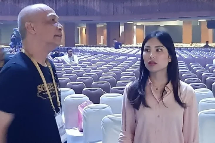 Presiden Jokowi Dijadwalkan...