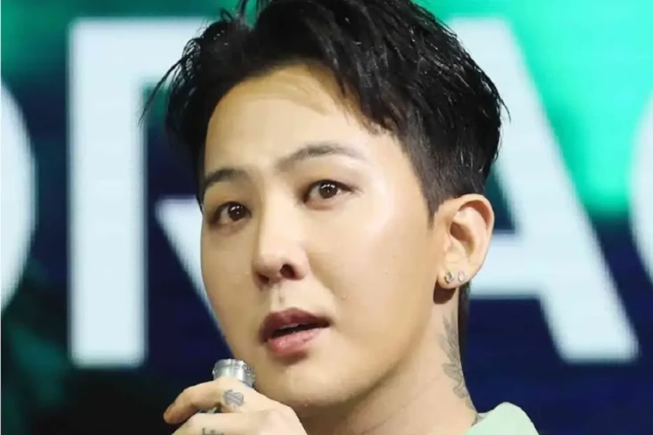 G-Dragon Tinggalkan...