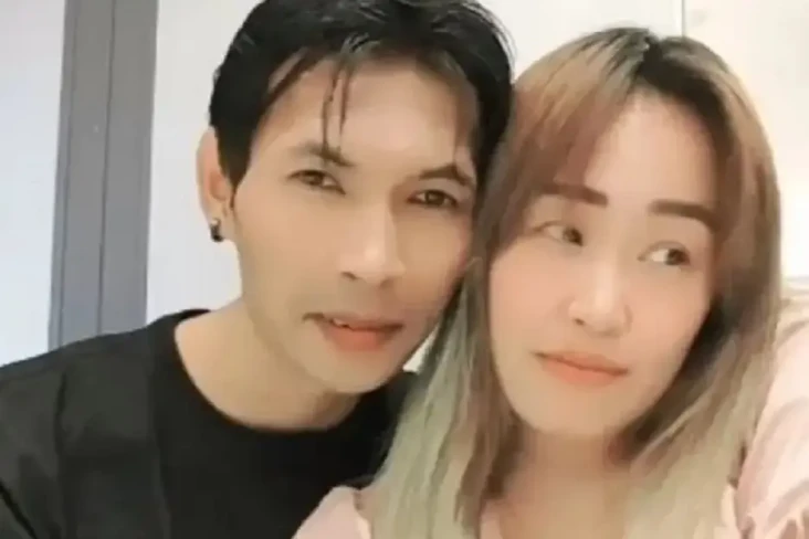 Pinkan Mambo Ngaku 4...