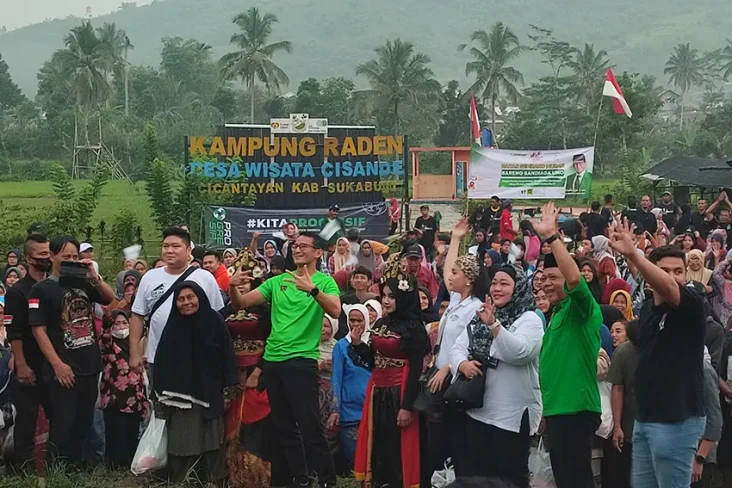 Sandiaga Uno: Pilih...