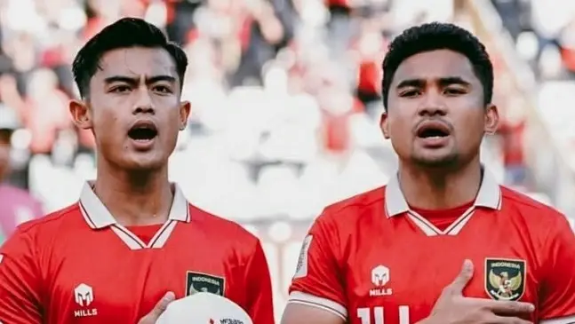 Pratama Arhan Komentari...