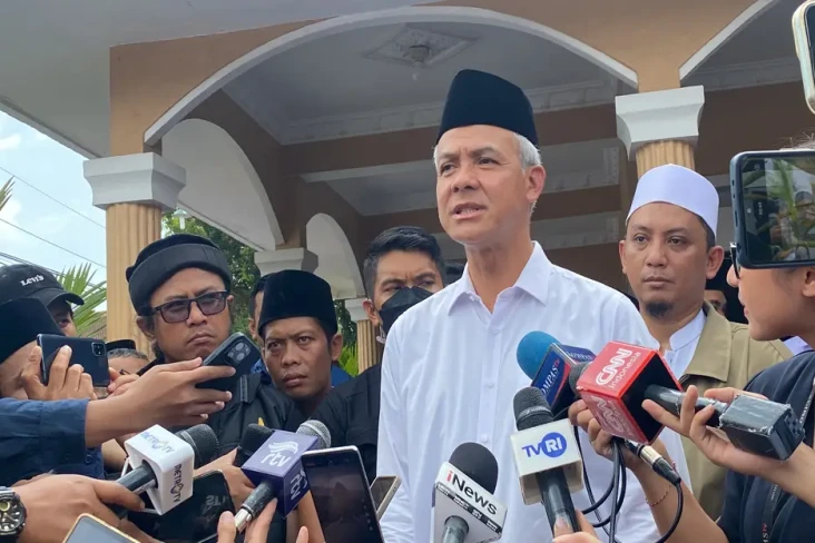 Ganjar Bakal Jenguk...
