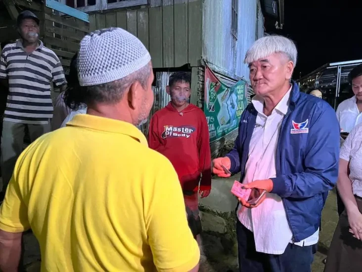 Malam Tahun Baru, Caleg...