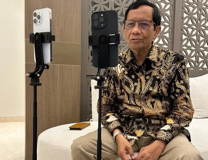 Live di TikTok dan Instagram,...