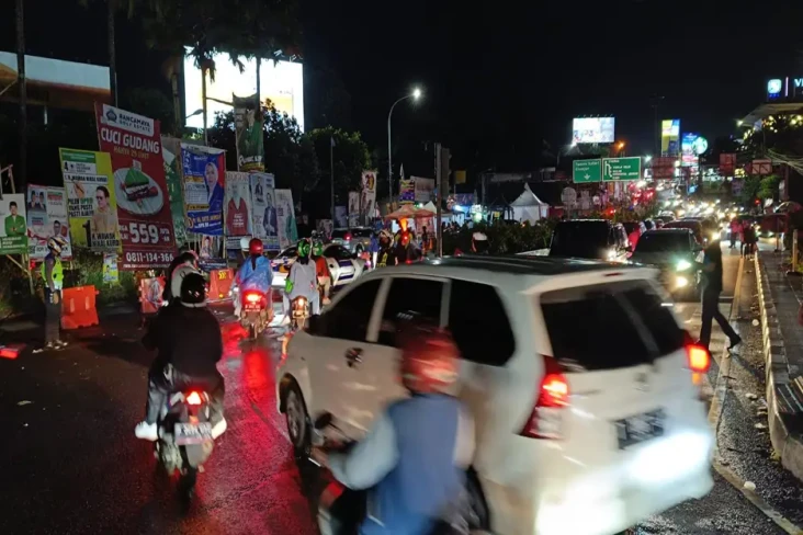 Libur Tahun Baru 2024,...
