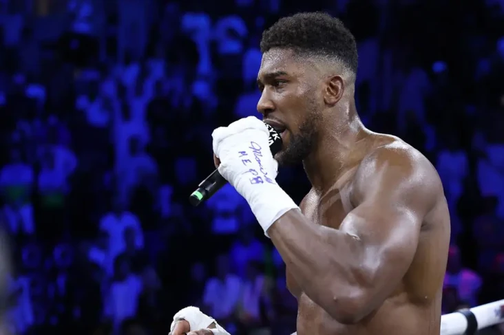 Anthony Joshua Siapkan...