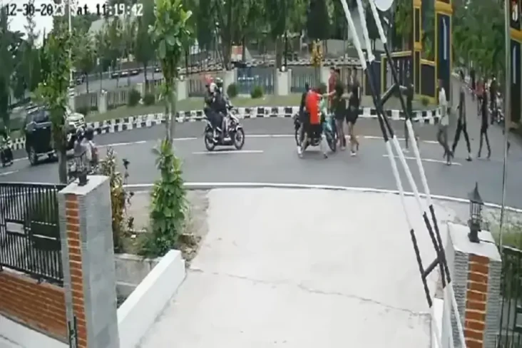 Kembalikan Kepercayaan...