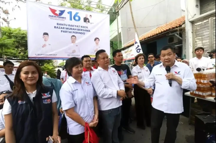 Partai Perindo Gelar...