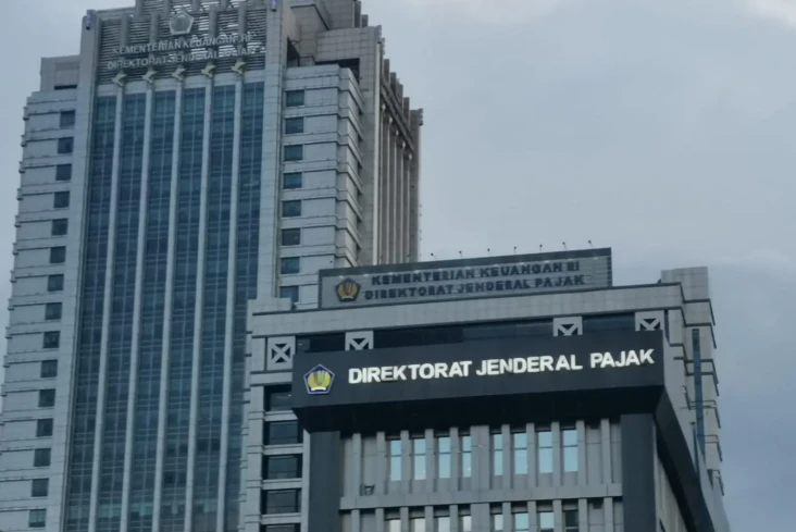 Lampaui Target, Penerimaan...