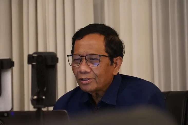 Live TikTok dan Instagram,...