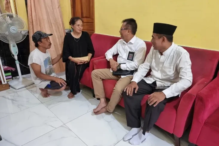 TPN Ganjar-Mahfud Dampingi...