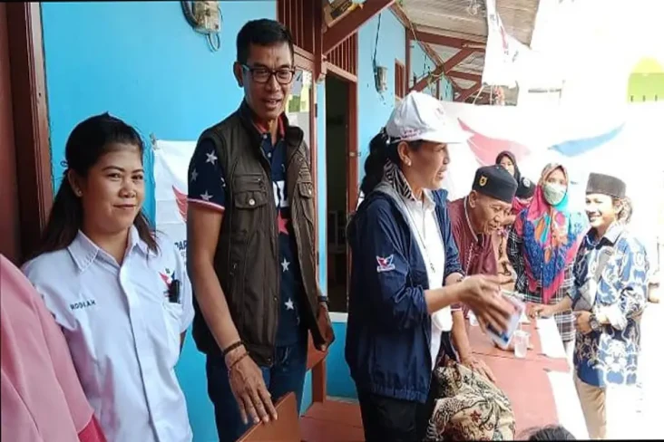 Caleg Perindo Sururi...