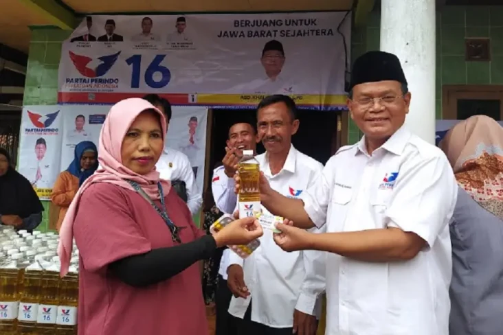 Bazar Murah Minyak Goreng...