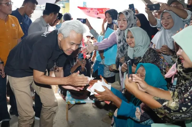 Ganjar-Mahfud Siapkan...