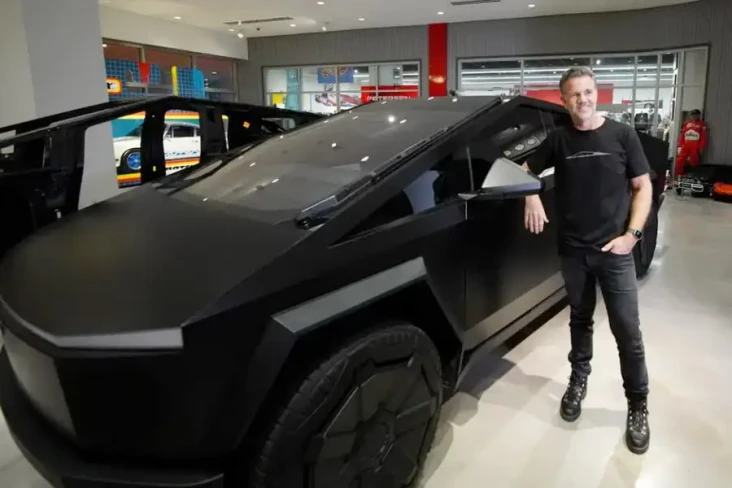 Pemilik Tesla Cybertruck...