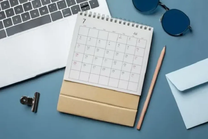 Kalender Tahun 2024...