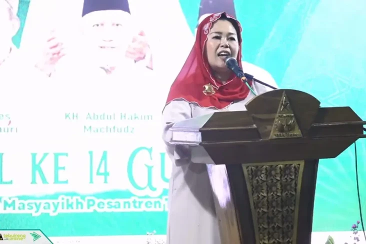Yenny Wahid Sebut Mahfud...