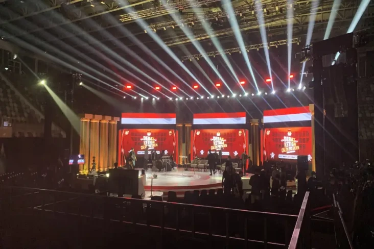 Jelang Debat Ketiga...