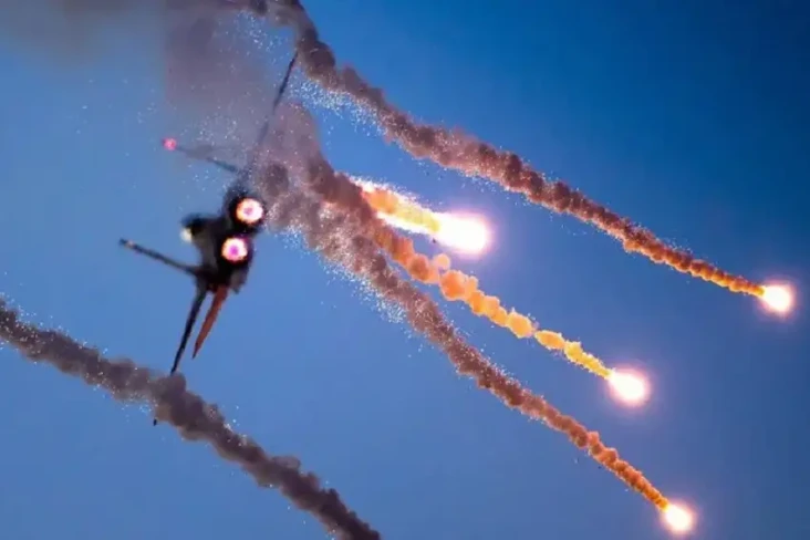 3 Jet Tempur Canggih...