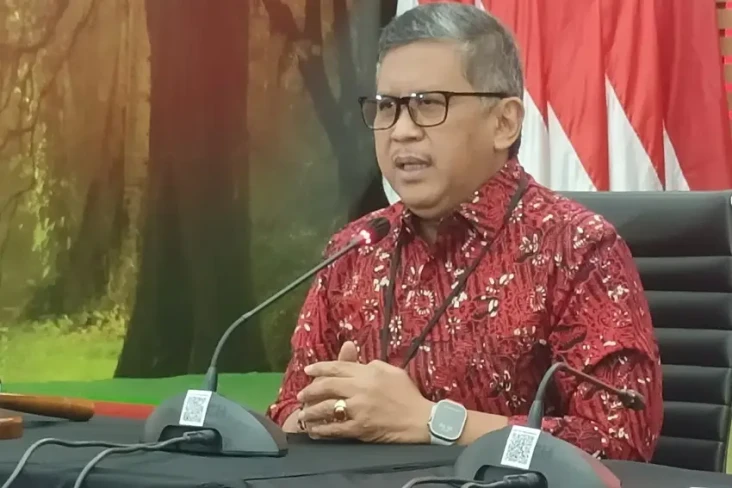 Hasto Desak Prabowo...