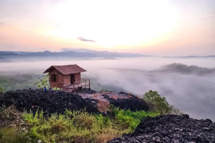 6 Rekomendasi Spot Sunrise...
