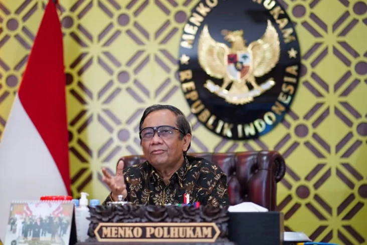 Marak Penipuan di WA,...