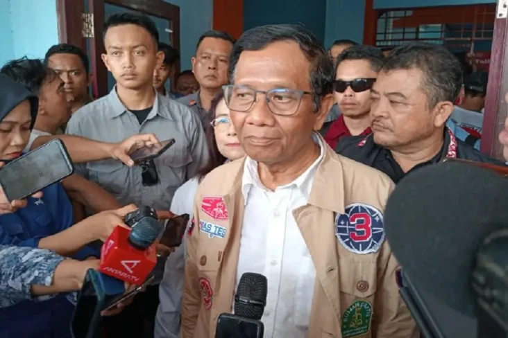 Prabowo Ngajak Ngopi,...