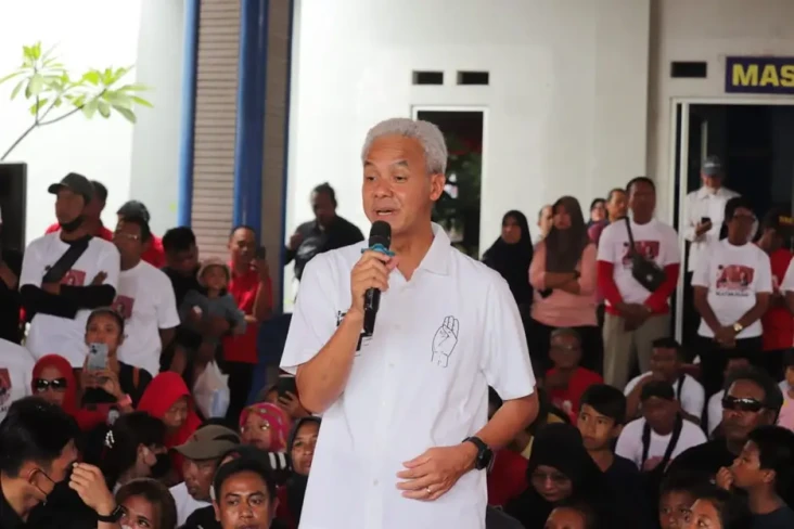 Ganjar Nongkrong Bareng...