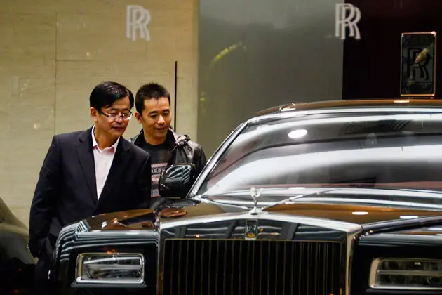 Rolls-Royce Cetak Rekor...