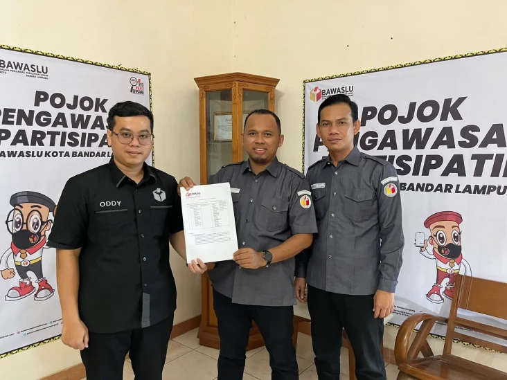 Diduga Tak Netral, Lurah...