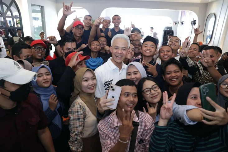 Cair Banget, Ganjar...