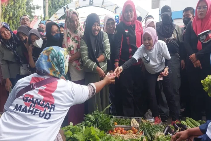 Blusukan ke Pasar Tempel...