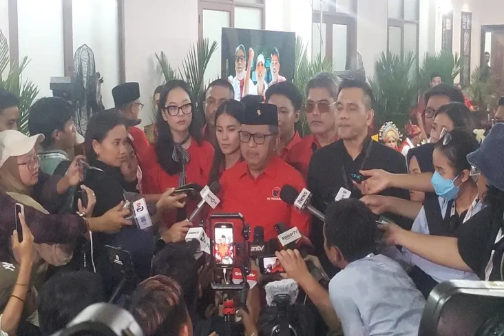 Presiden Jokowi Tak...