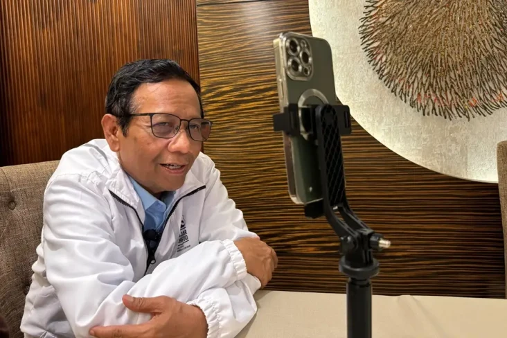 Live TikTok, Mahfud...