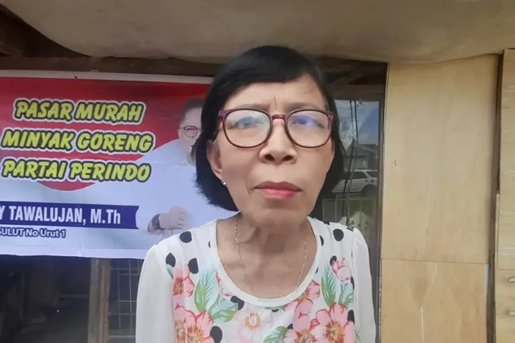 Warga Manado Sambut...