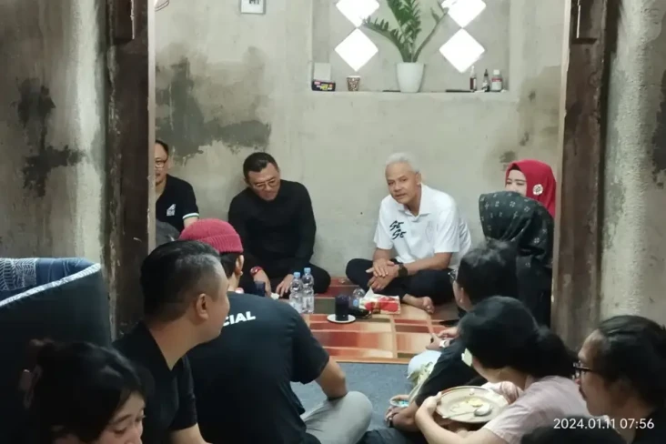 Ganjar Pranowo Sarapan...