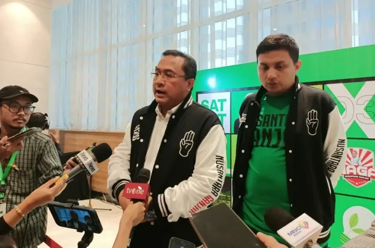 Tekad Relawan Naga Perjuangkan...