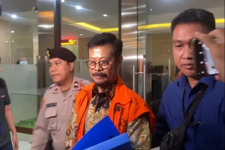 Lengkapi Berkas Perkara...