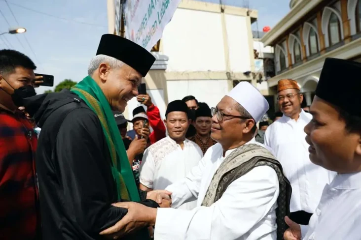 Kunjungi Ponpes Mahadut...