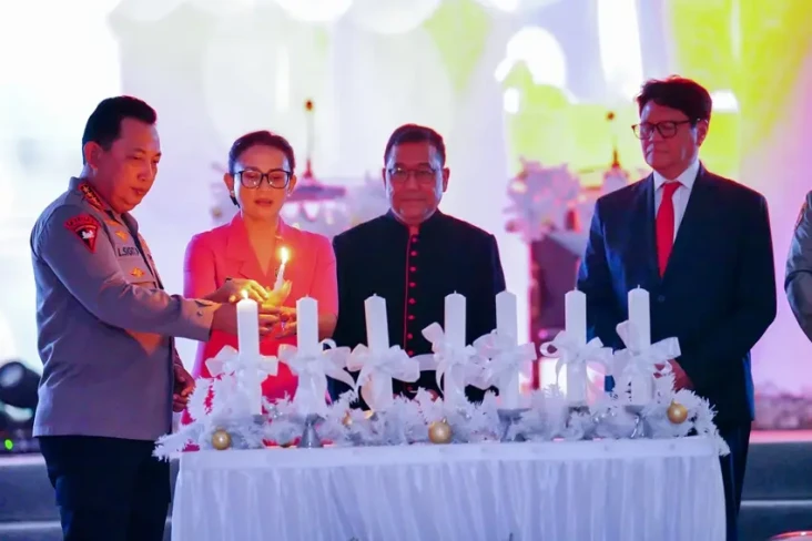 Semangat Perayaan Natal,...