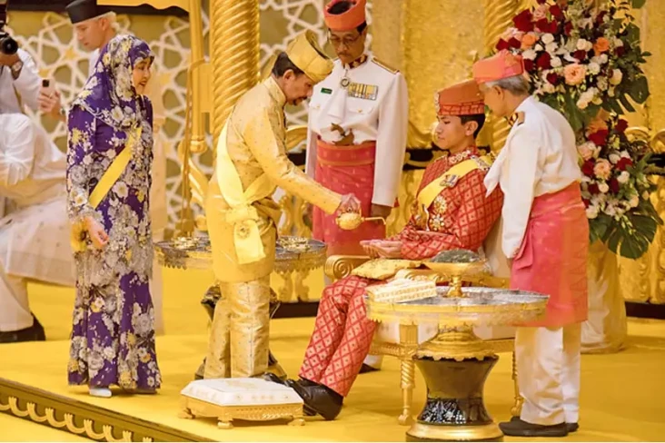 Pangeran Abdul Mateen...