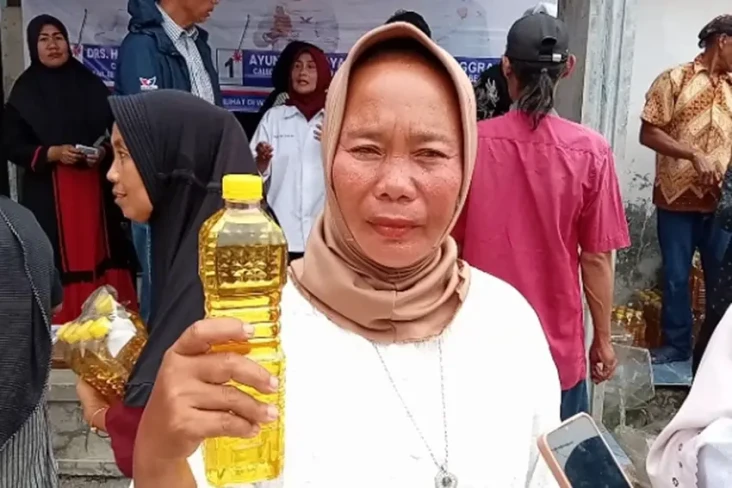 Caleg Perindo Gelar...