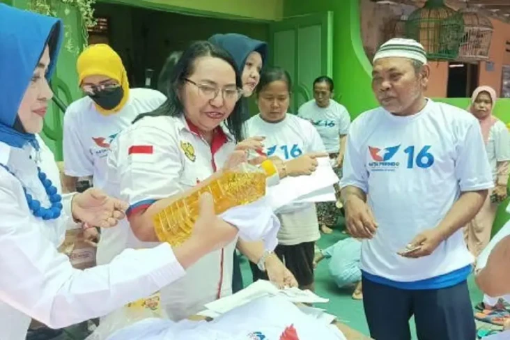 Gelar Bazar Minyak Goreng...