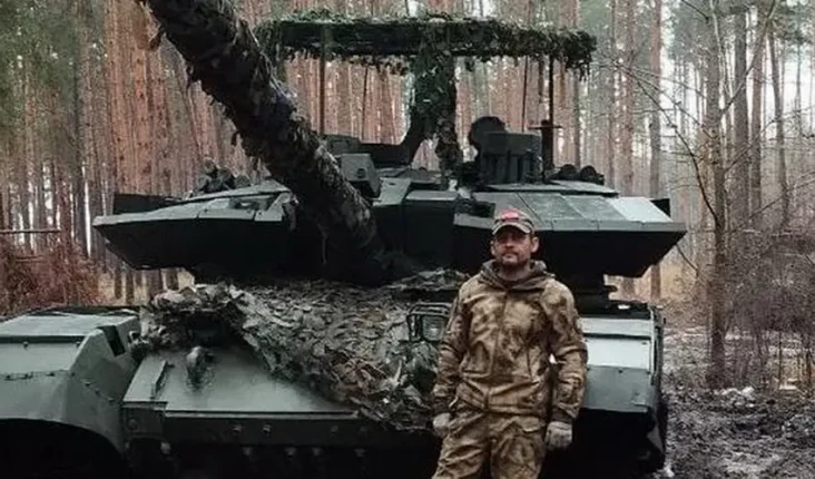 Spesifikasi Tank Monster...